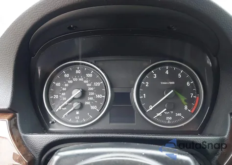 2011 BMW 328 I Sulev z USA, uszkodzony, nr VIN WBADW7C57BE544823